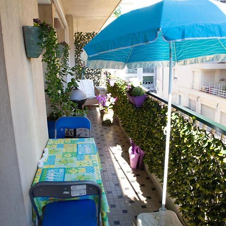 Chill Out Apartment, 2 Mins From Beach Nice Ngoại thất bức ảnh